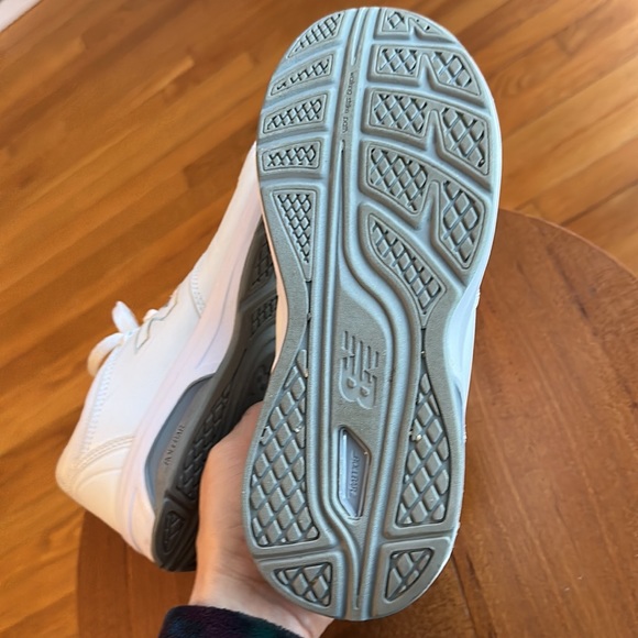 New Balance Women’s 813V1 Lace Up Walking Shoes, 8.5 XX-Wide - Picture 7 of 7